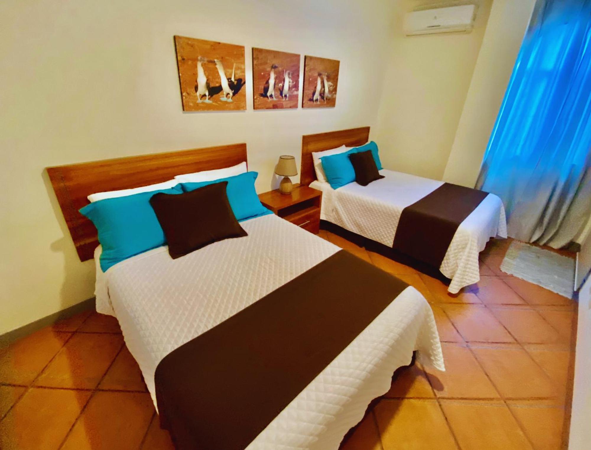 Torre Mar Galapagos Boutique Suites Puerto Ayora  Exterior photo