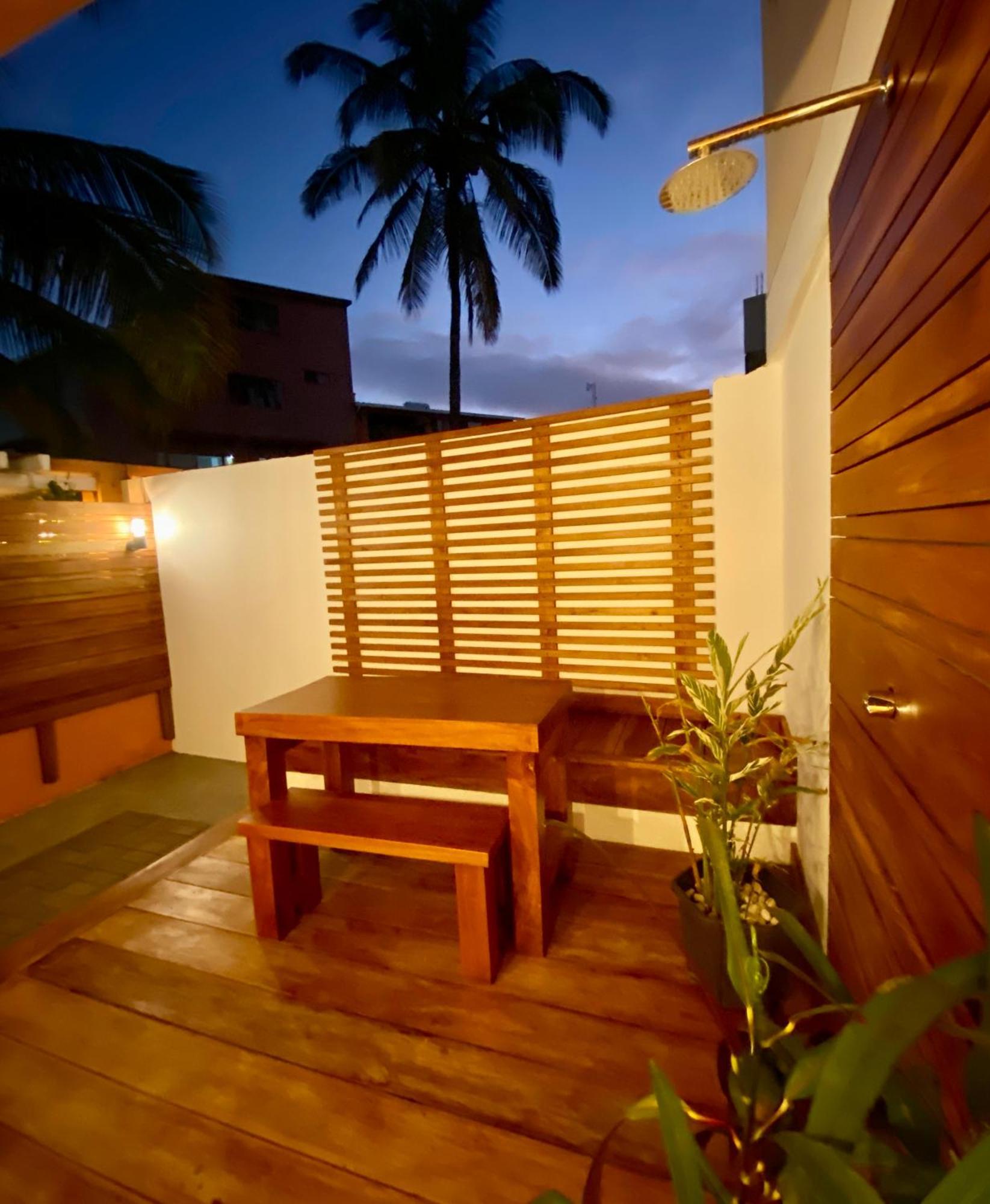 Torre Mar Galapagos Boutique Suites Puerto Ayora  Exterior photo